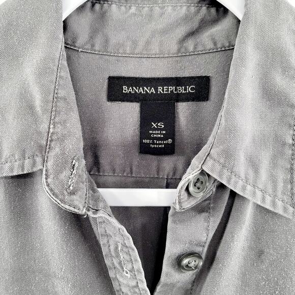 Banana Republic Gray Drapy Collared Long-Sleeve Button-Up Shirt Women's Size XS - Picture 9 of 10